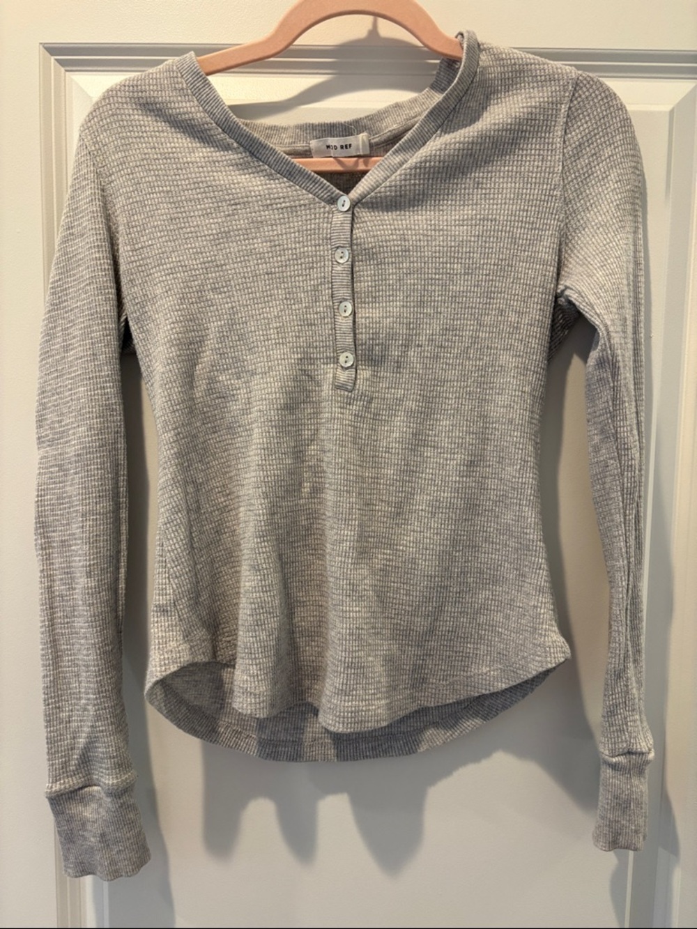 Mod Ref Light Gray Waffle Henley Top